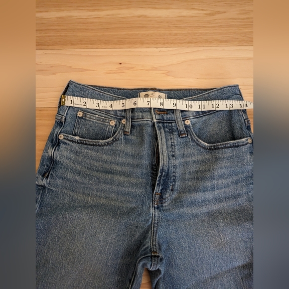 The Perfect Vintage Jean in Ainsworth Wash - Picture 6 of 6